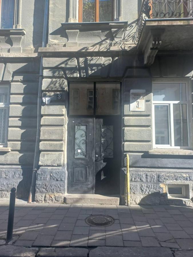 利沃夫Чорно -Білий Люкс В Центрі公寓 外观 照片